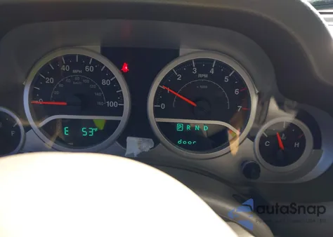 2010 Jeep Wrangler Unlimited Sport z USA, uszkodzony, nr VIN 1J4BA3H11AL119643